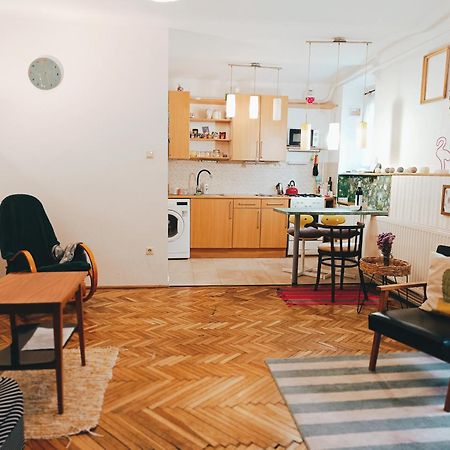 Flat In Historic Villa With Your Own Private Garden, Near City Park Budapeszt Zewnętrze zdjęcie